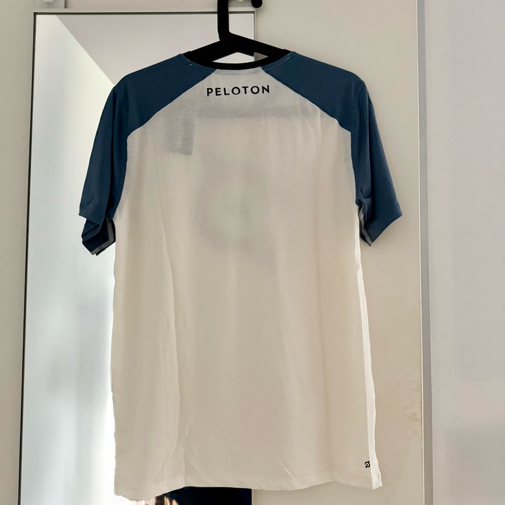 Peloton Tech Colorblock SS Tee - Picture 2 of 5